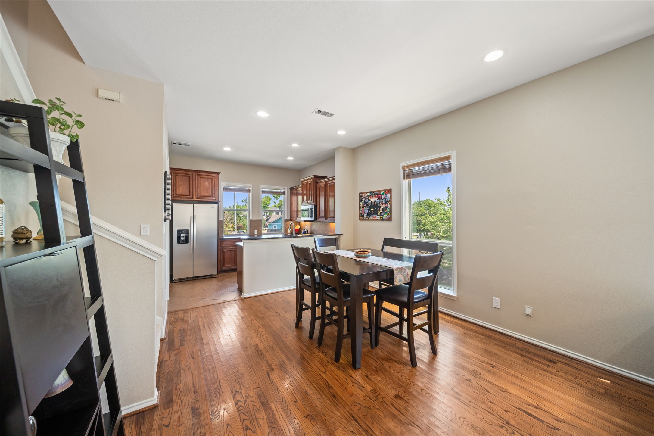 2613 Link Road Houston, TX 77009 - Photo 14 of 28 Real hardwood floors and high ceilings are a feature of the 2nd floor.
