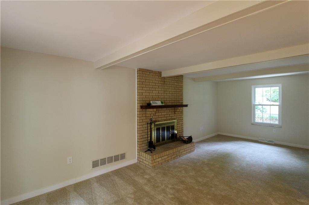 468 Sharon Road Moon Township, PA 15108 - Photo 12 of 24 Gallery Image 12