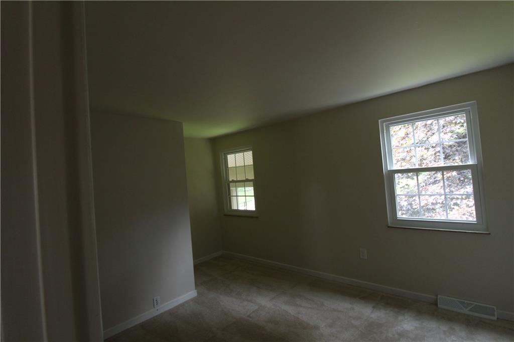 468 Sharon Road Moon Township, PA 15108 - Photo 22 of 24 Gallery Image 22