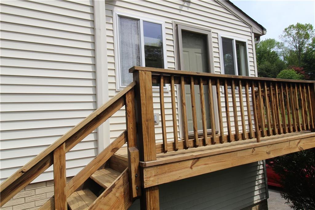 468 Sharon Road Moon Township, PA 15108 - Photo 6 of 24 Gallery Image 6