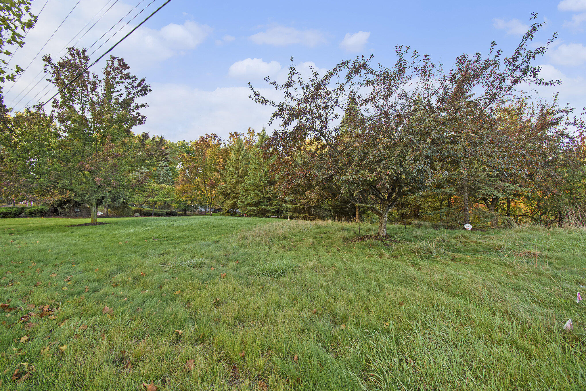 3953 Breton Road Southeast Grand Rapids, MI 49508 - Photo 7 of 13 007__dsc4097_859