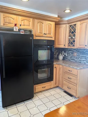 $349,900 | 715 Hillview Court, Lewiston, NY 14092