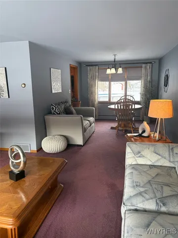 $349,900 | 715 Hillview Court, Lewiston, NY 14092