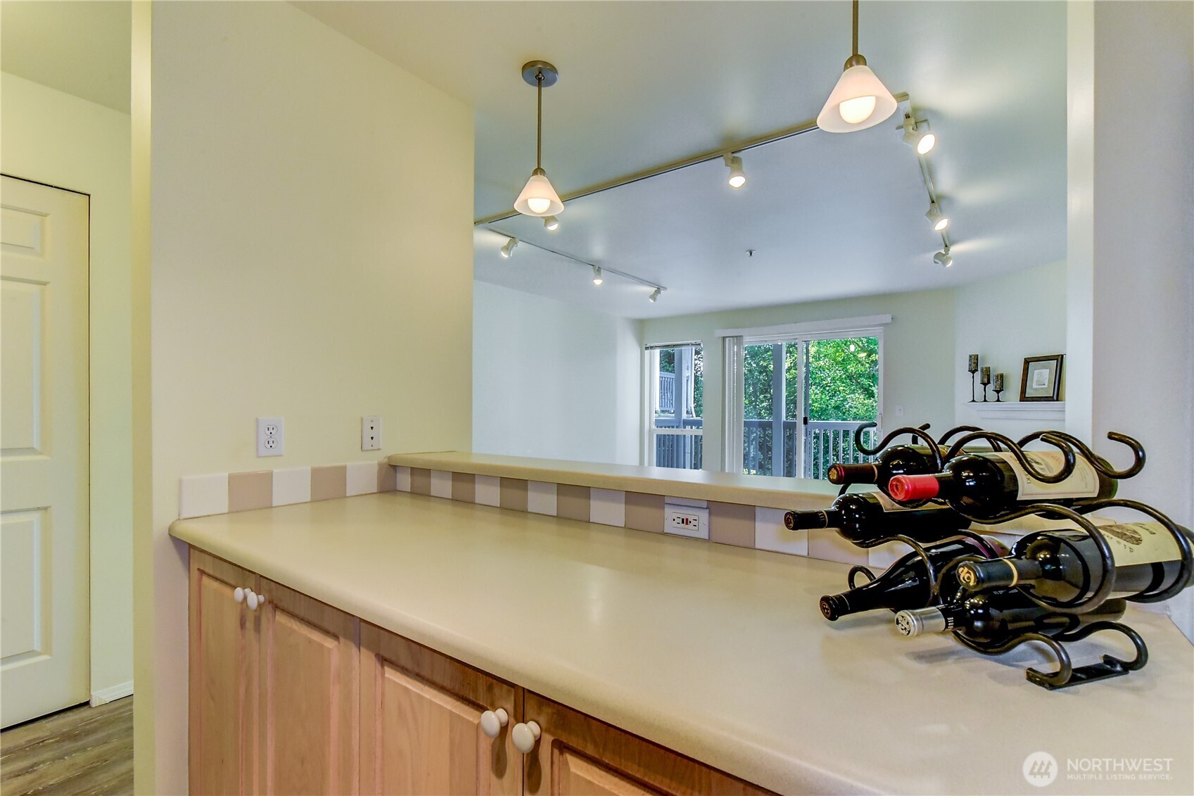 2969 142nd Place Southeast, Unit 7 Bellevue, WA 98005 - Photo 11 of 19