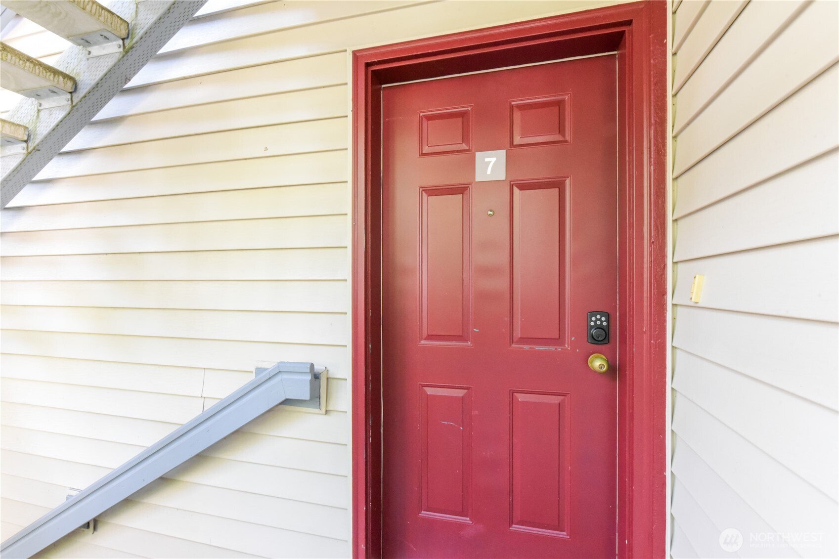 2969 142nd Place Southeast, Unit 7 Bellevue, WA 98005 - Photo 2 of 19