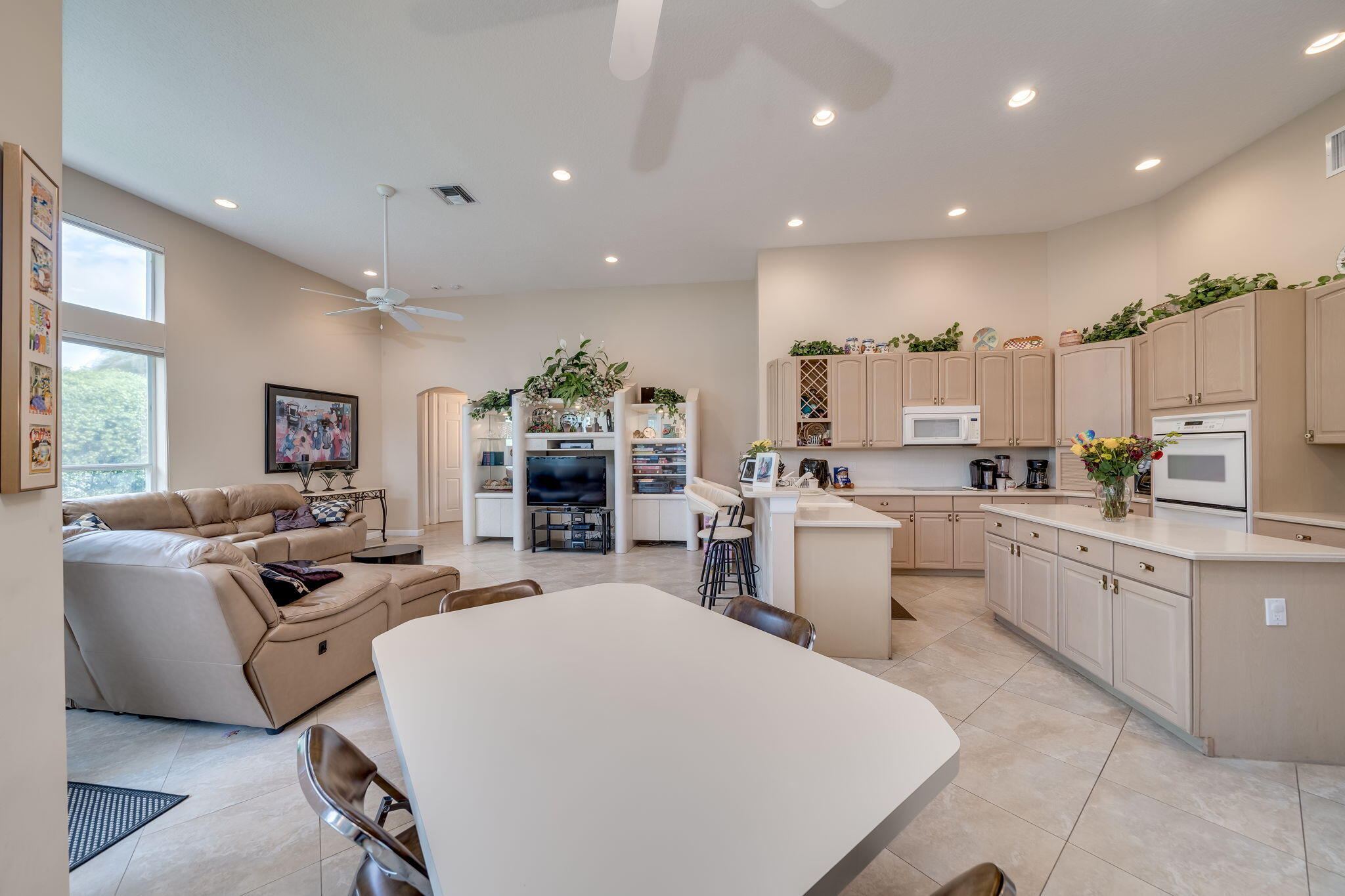 21723 Fall River Drive Boca Raton, FL 33428 - Photo 22 of 77 38-web-or-mls-GetJpeg-75