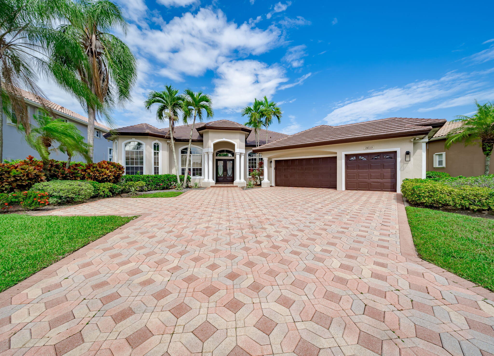 21723 Fall River Drive Boca Raton, FL 33428 - Photo 6 of 77 13-web-or-mls-GetJpeg-43