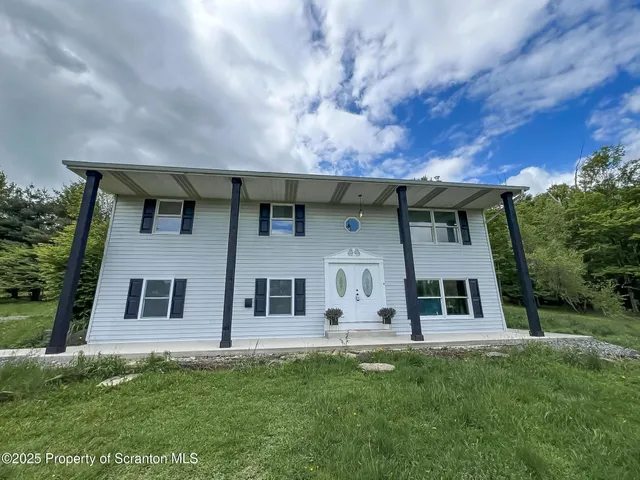 $390,000 | 1446 Main Street, Friendsville, PA 18818