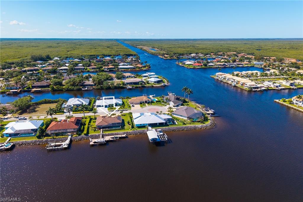 171 Sunset Cay Naples, FL 34114 - Photo 40 of 50