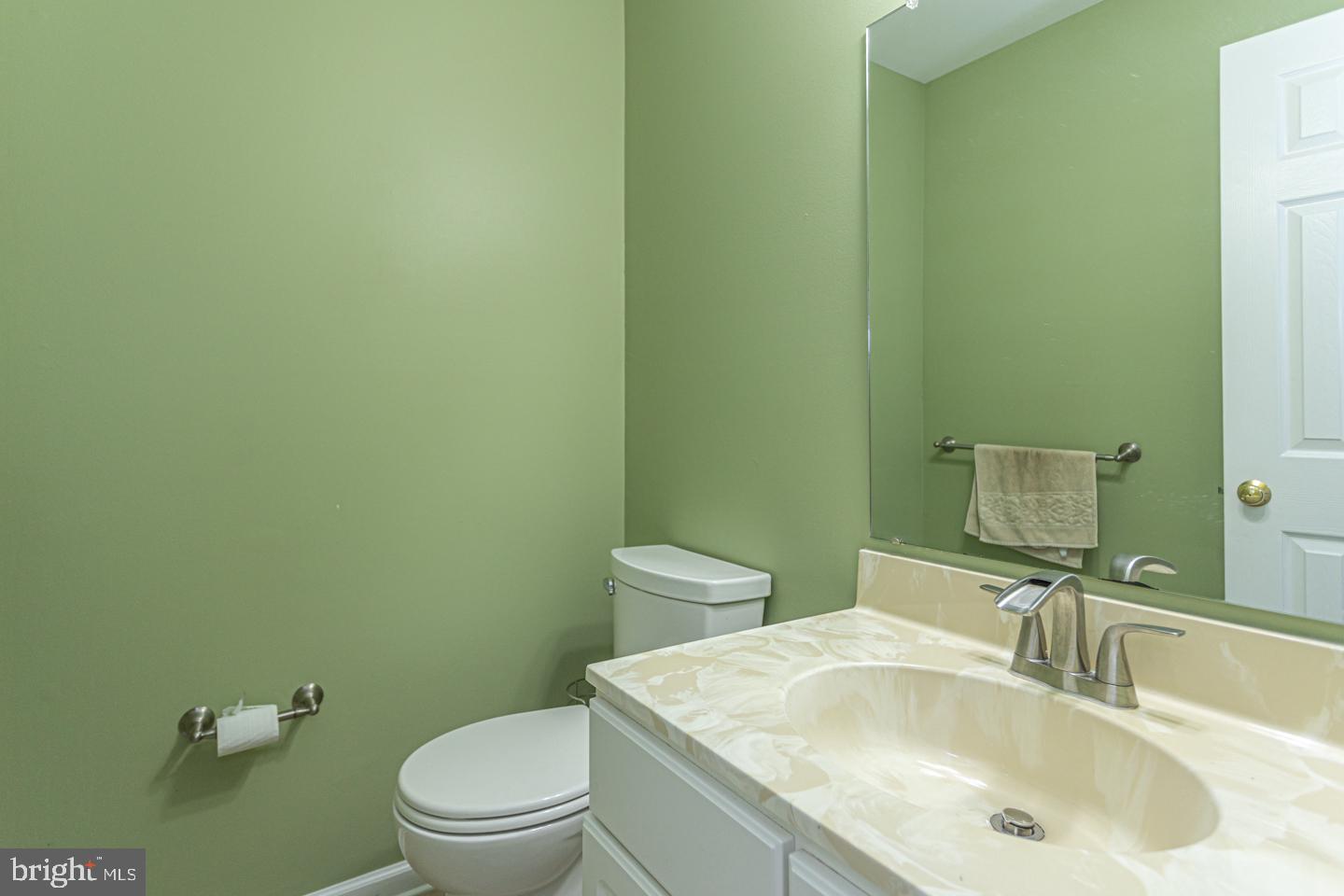 4005 Sterling Road, Unit 148 Yardley, PA 19067 - Photo 11 of 26 Half Bath