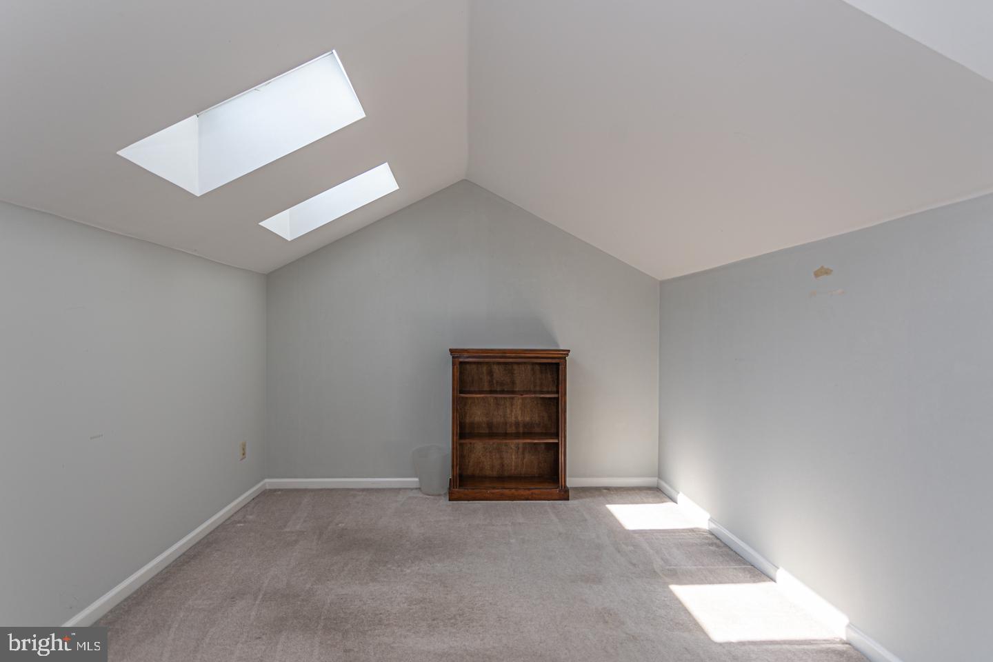 4005 Sterling Road, Unit 148 Yardley, PA 19067 - Photo 20 of 26 LOFT/office