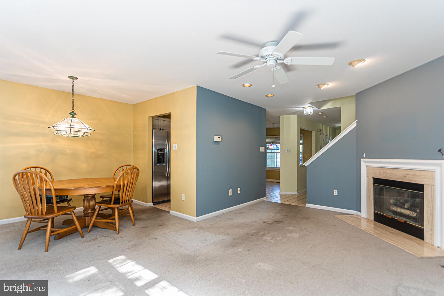 4005 Sterling Road, Unit 148 Yardley, PA 19067 - Photo 5 of 26 Living room/Dining room