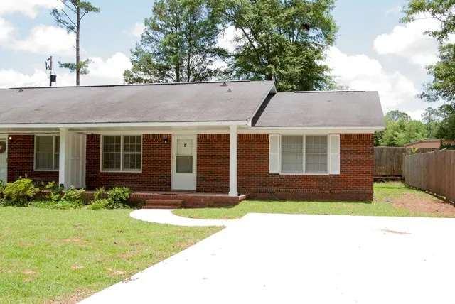 $1,000 | 343 King Avenue, Unit 8, Pine Mountain, GA 31822
