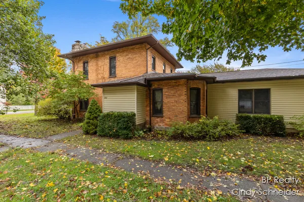 $299,900 | 282 Centre Street, Marcellus, MI 49067
