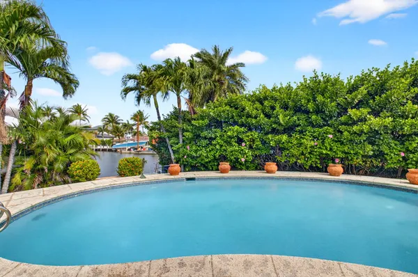 $7,500 | 30 Spanish River Drive, Ocean Ridge, FL 33435