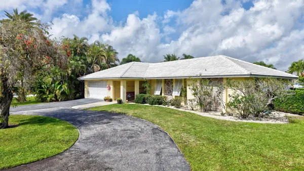 $7,500 | 30 Spanish River Drive, Ocean Ridge, FL 33435