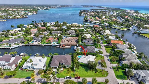 $7,500 | 30 Spanish River Drive, Ocean Ridge, FL 33435