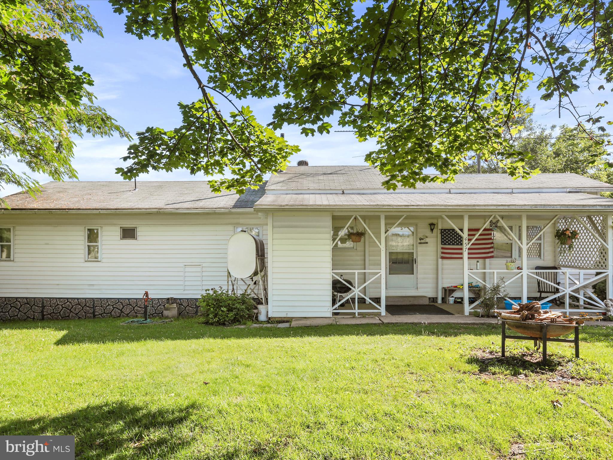 457 Tea Berry Road Maurertown, VA 22644 - Photo 4 of 34 Gallery Image 4