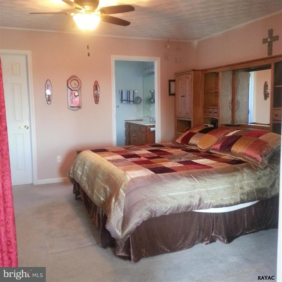 826 Rife Road East Berlin, PA 17316 - Photo 14 of 25 Gallery Image 14
