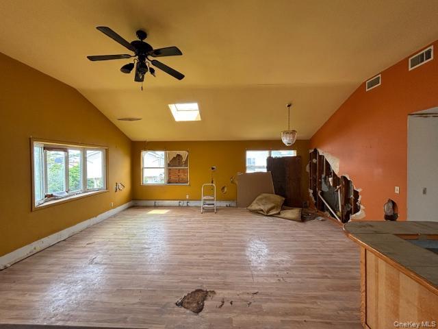 13 Merril Place Inwood, NY 11096 - Photo 2 of 16