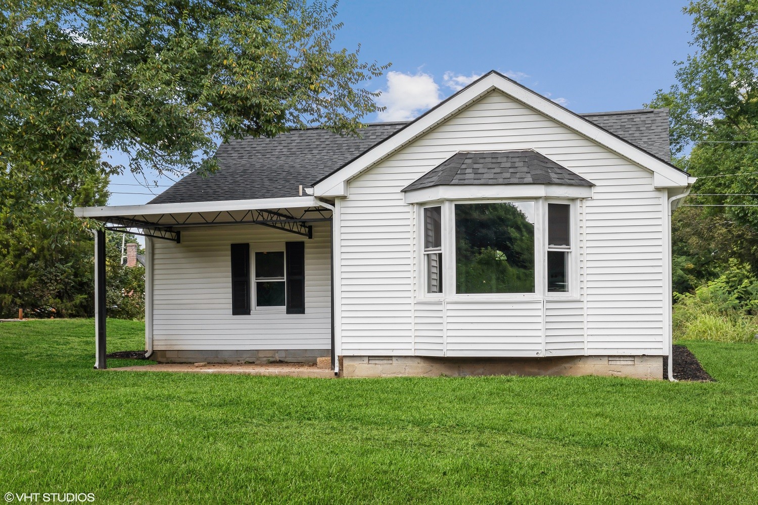 202 Jackson Street Cedar Hill, TN 37032 - Photo 2 of 14