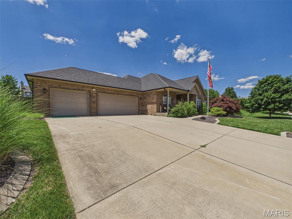 3509 Steinberg Farm Road Swansea, IL 62226 - Photo 3 of 59