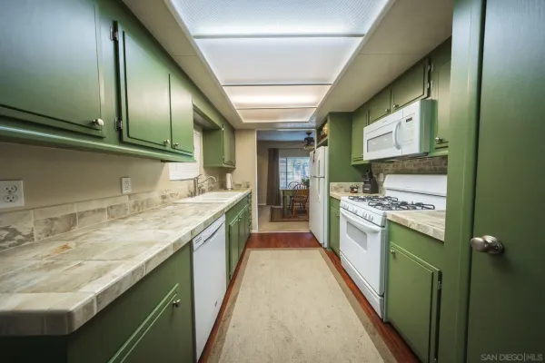 $179,999 | 1440 South Orange Avenue, Unit 29, El Cajon, CA 92020