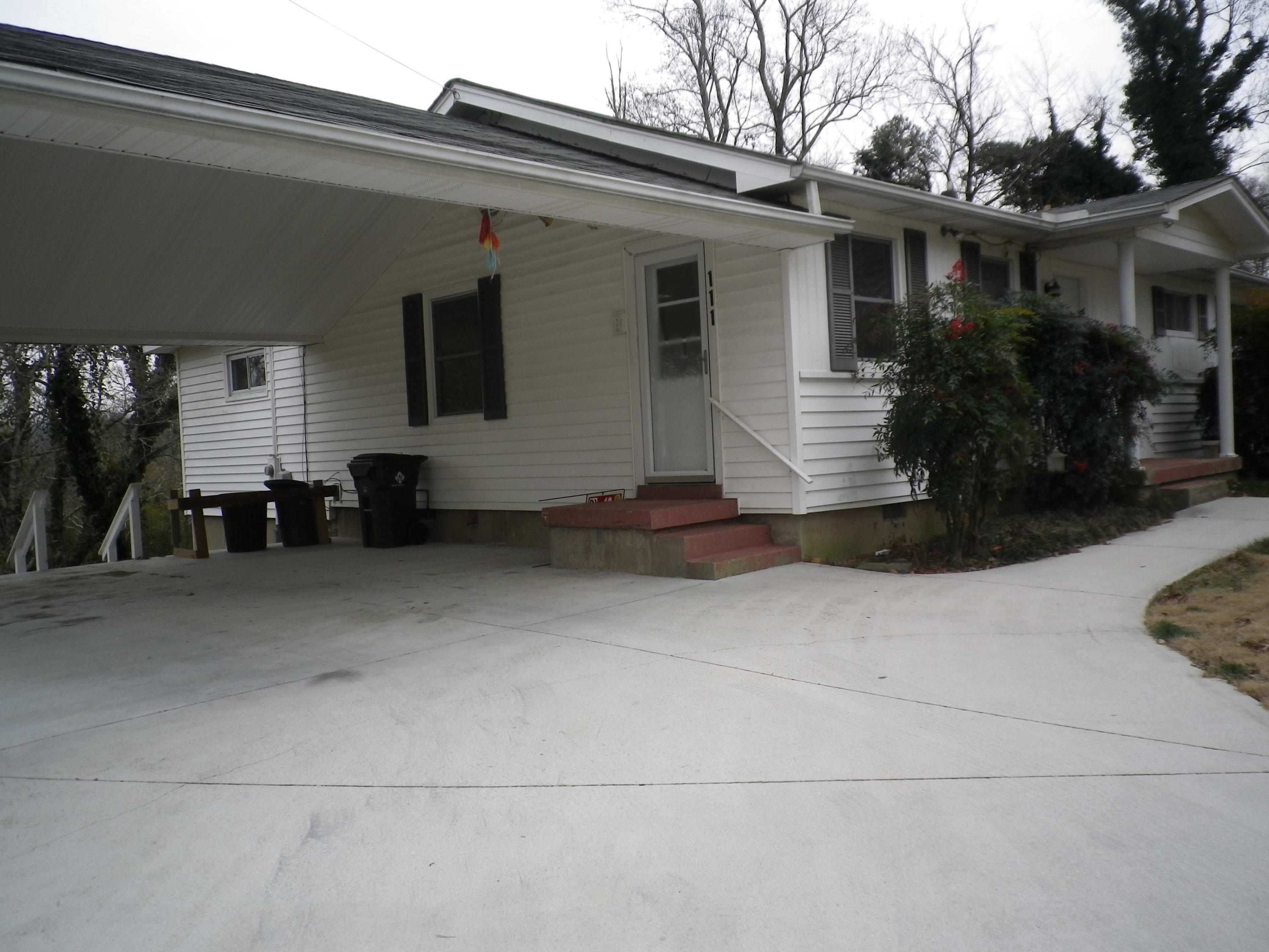 111 Amherst Lane Oak Ridge, TN 37830 - Photo 4 of 24 IMGP5318