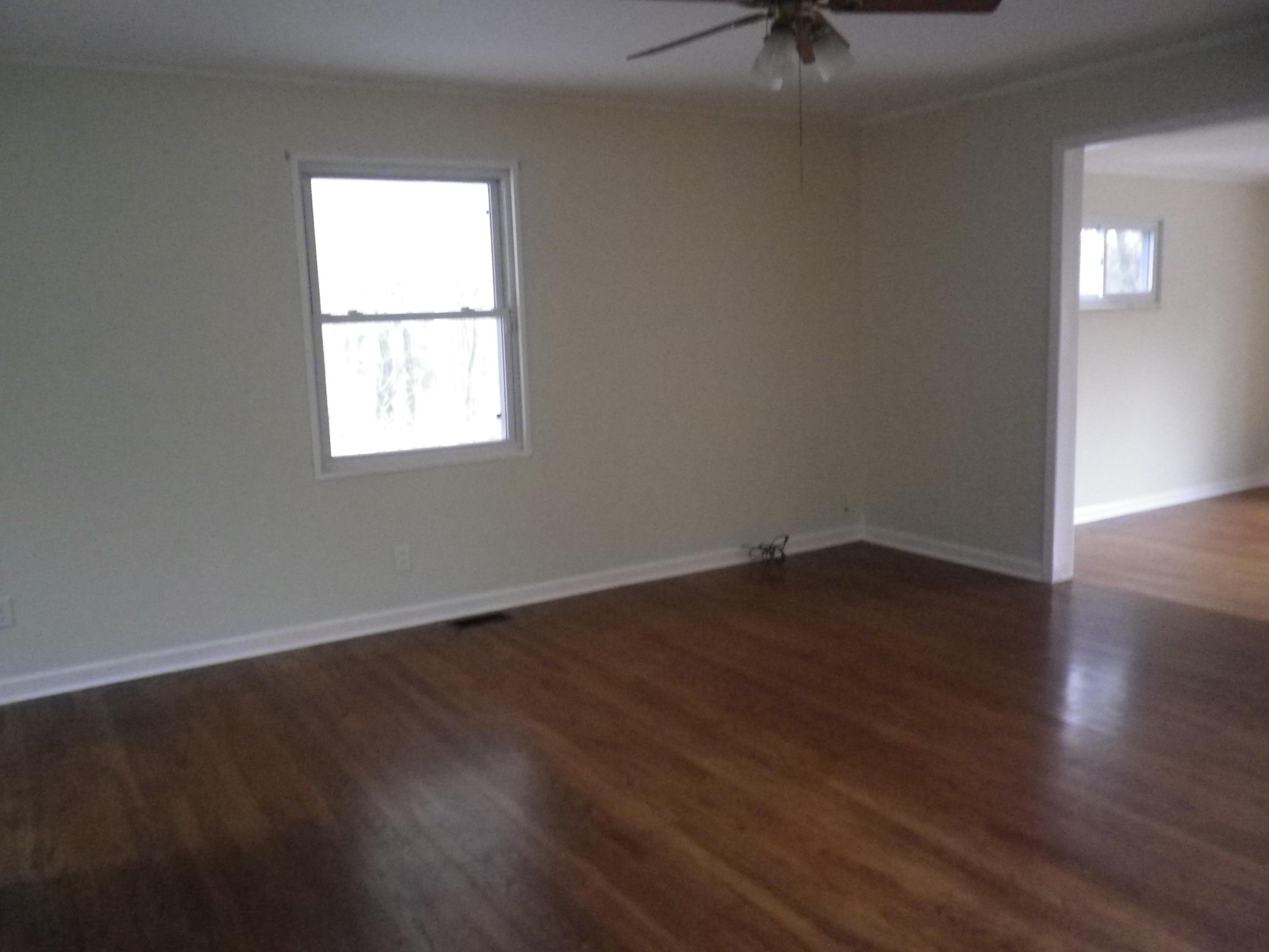111 Amherst Lane Oak Ridge, TN 37830 - Photo 9 of 24 IMGP5323