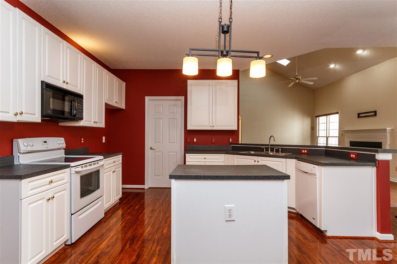 12201 Breton Lane Raleigh, NC 27613 - Photo 12 of 25 Gallery Image 12