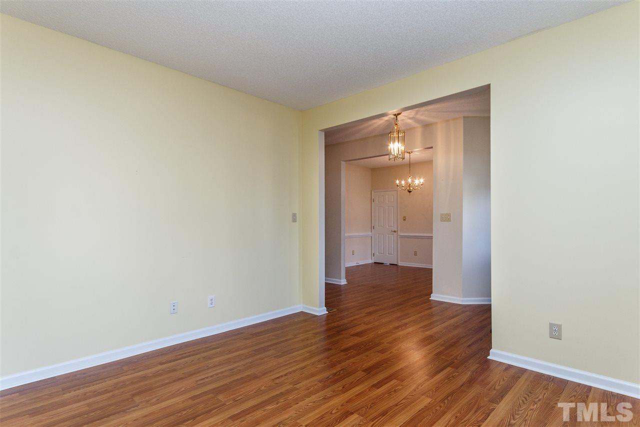 12201 Breton Lane Raleigh, NC 27613 - Photo 4 of 25 Gallery Image 4