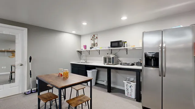 $400,000 | 25 Fairview Drive, Leeds, ME 04263