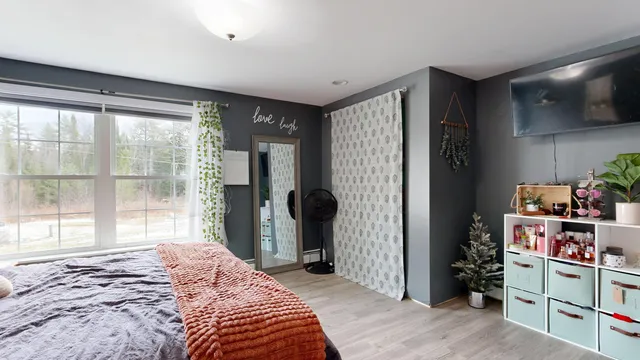 $400,000 | 25 Fairview Drive, Leeds, ME 04263