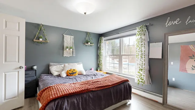 $400,000 | 25 Fairview Drive, Leeds, ME 04263