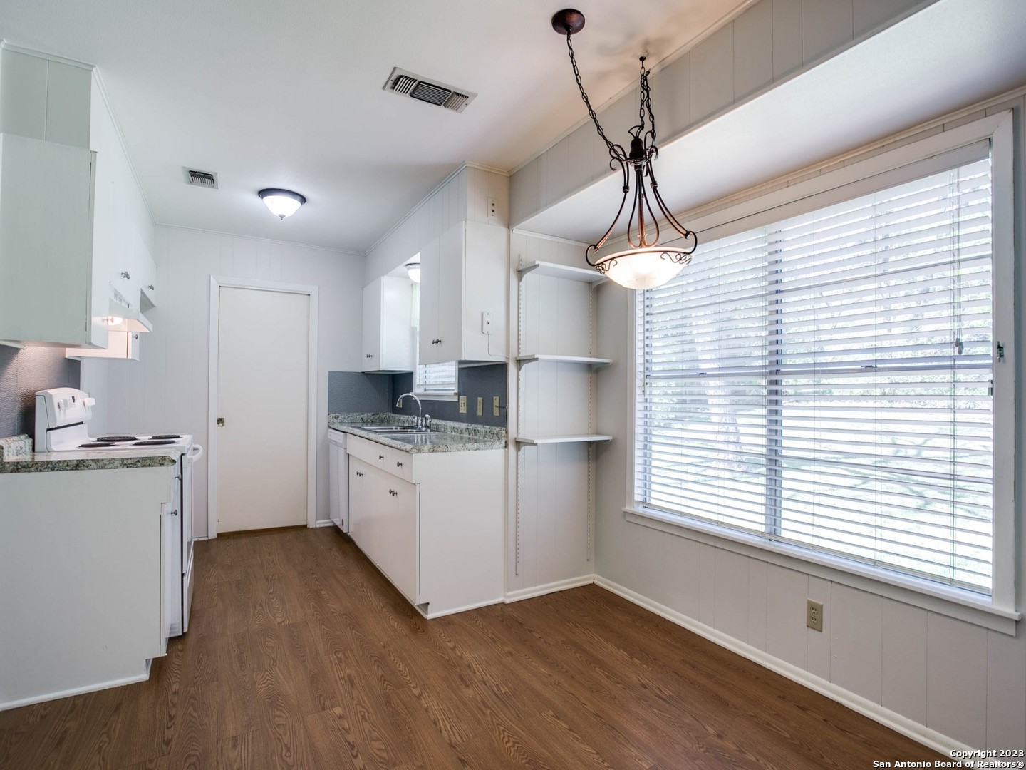 3011 Sir Phillip Drive San Antonio, TX 78209 - Photo 12 of 24