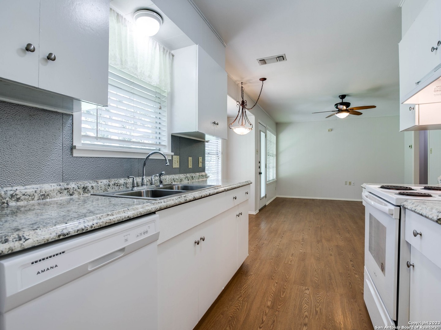 3011 Sir Phillip Drive San Antonio, TX 78209 - Photo 14 of 24