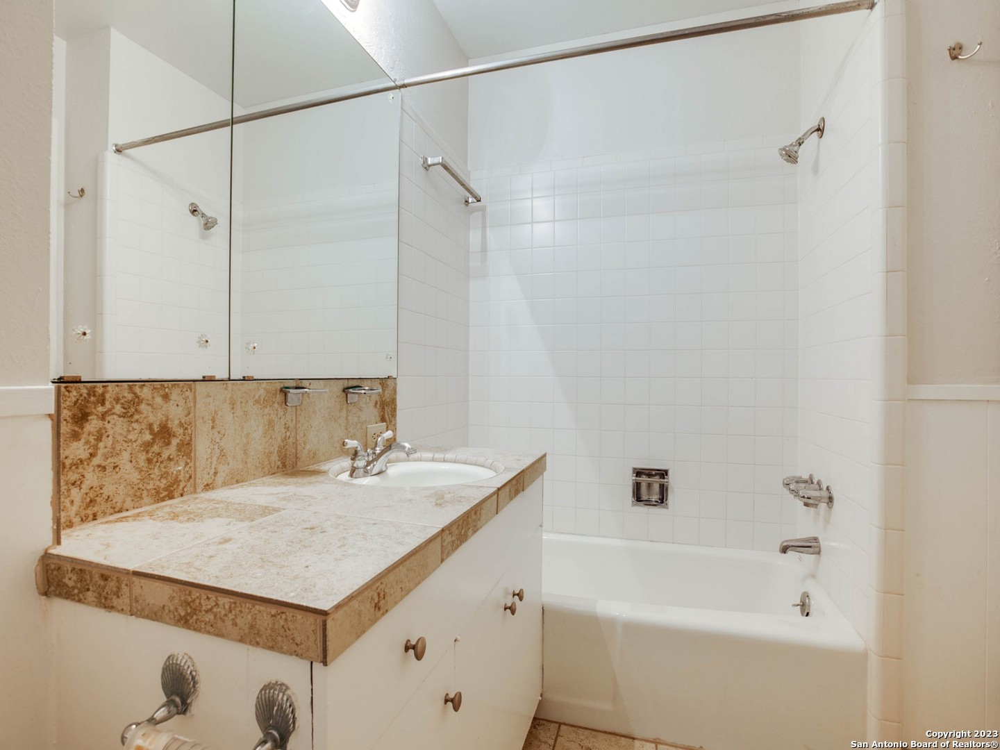 3011 Sir Phillip Drive San Antonio, TX 78209 - Photo 17 of 24