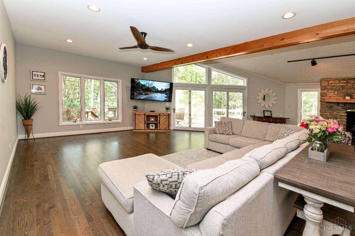 13 Locust Hill Road Cincinnati, OH 45245 - Photo 19 of 50 Gallery Image 19