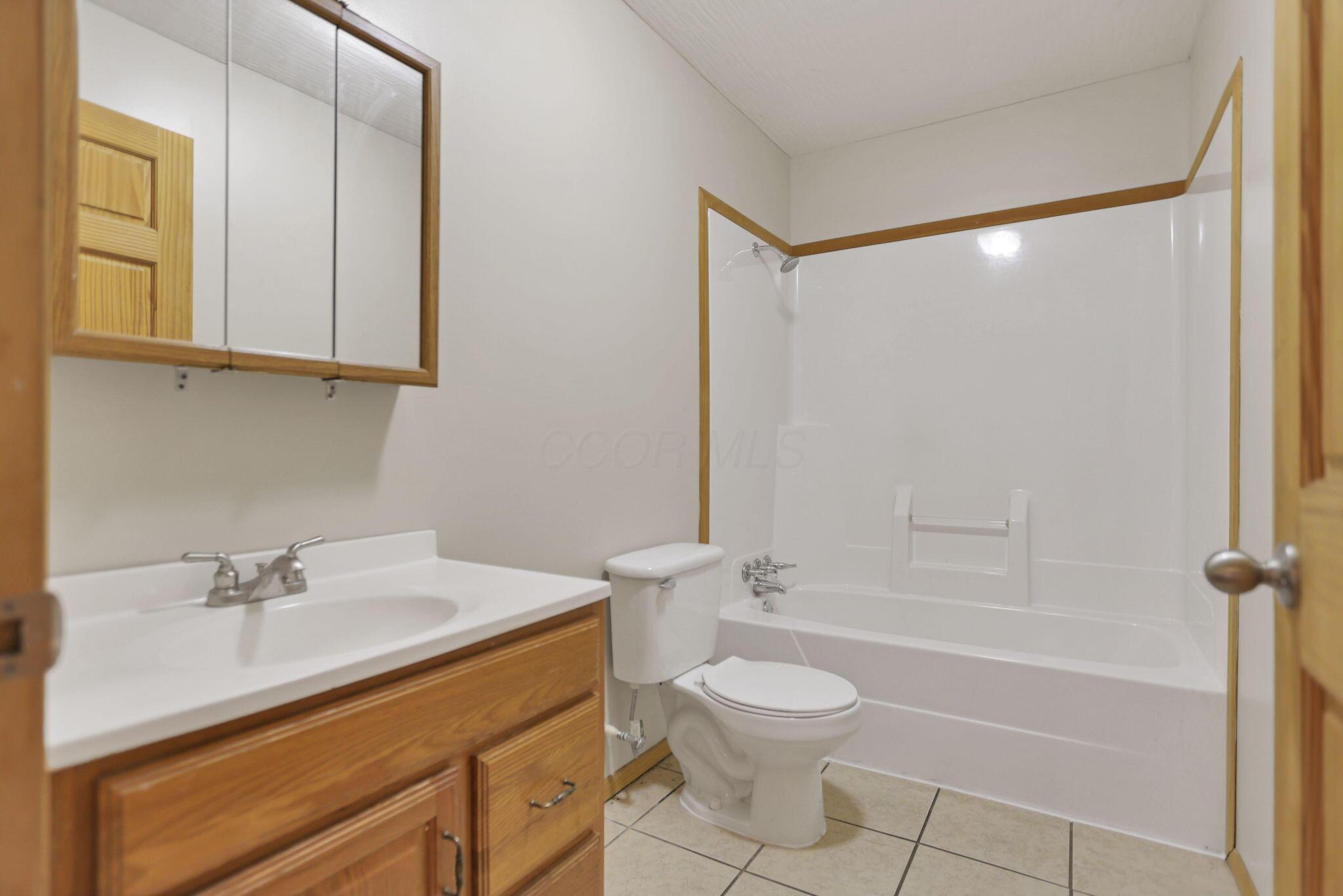 10295 Lookout Road Southwest Lancaster, OH 43130 - Photo 46 of 70 1000006336