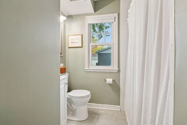 $2,995 | 3040 Hampshire Avenue South, St. Louis Park, MN 55426