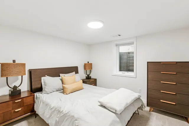 $2,995 | 3040 Hampshire Avenue South, St. Louis Park, MN 55426