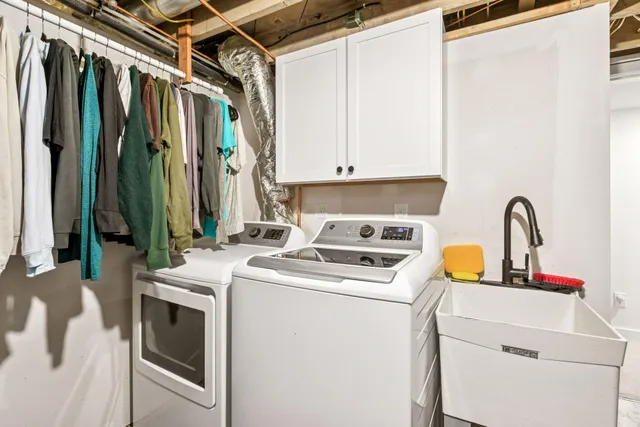 $2,995 | 3040 Hampshire Avenue South, St. Louis Park, MN 55426