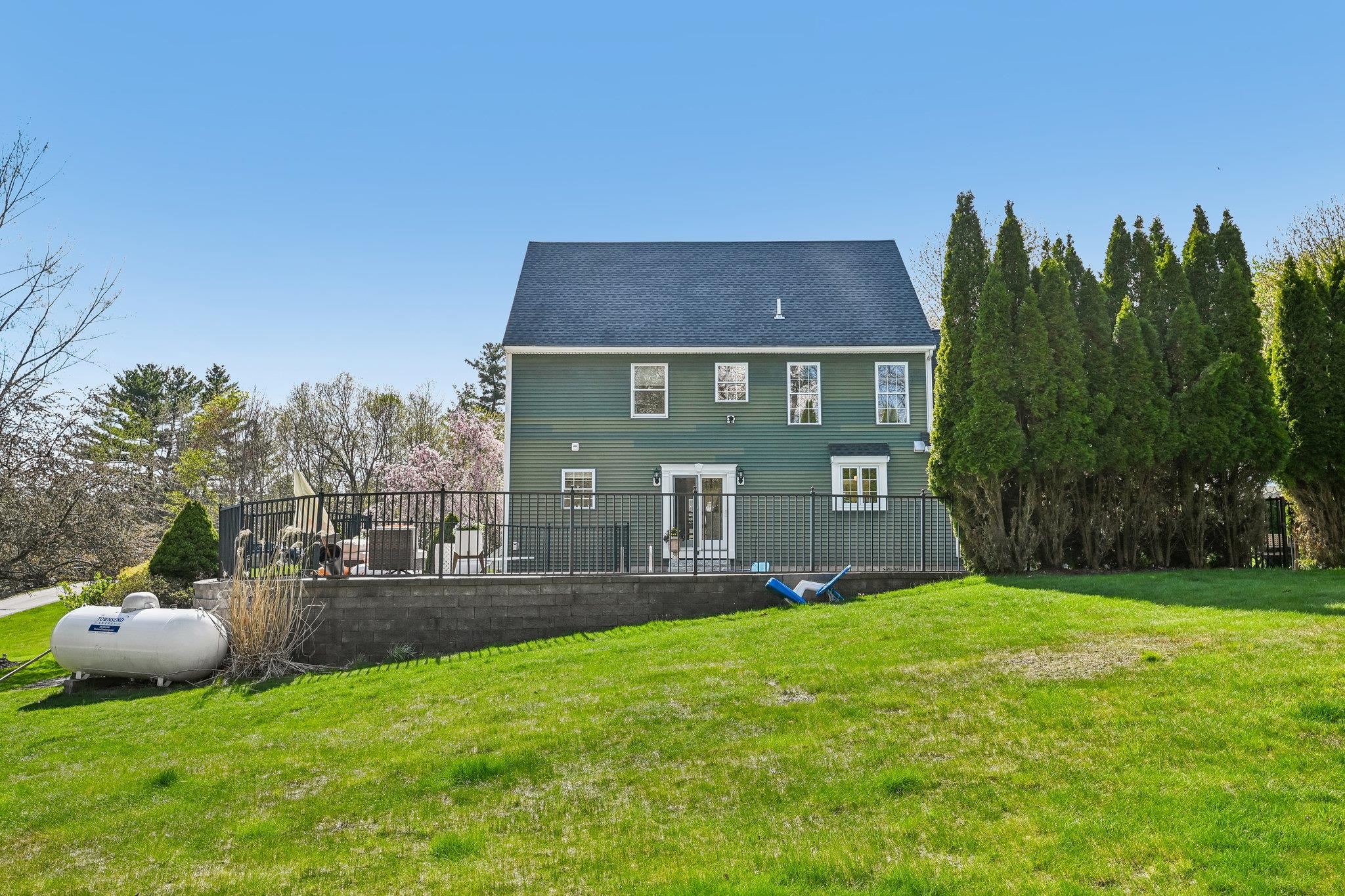 11 Longmeadow Road Windham, NH 03087 - Photo 51 of 60