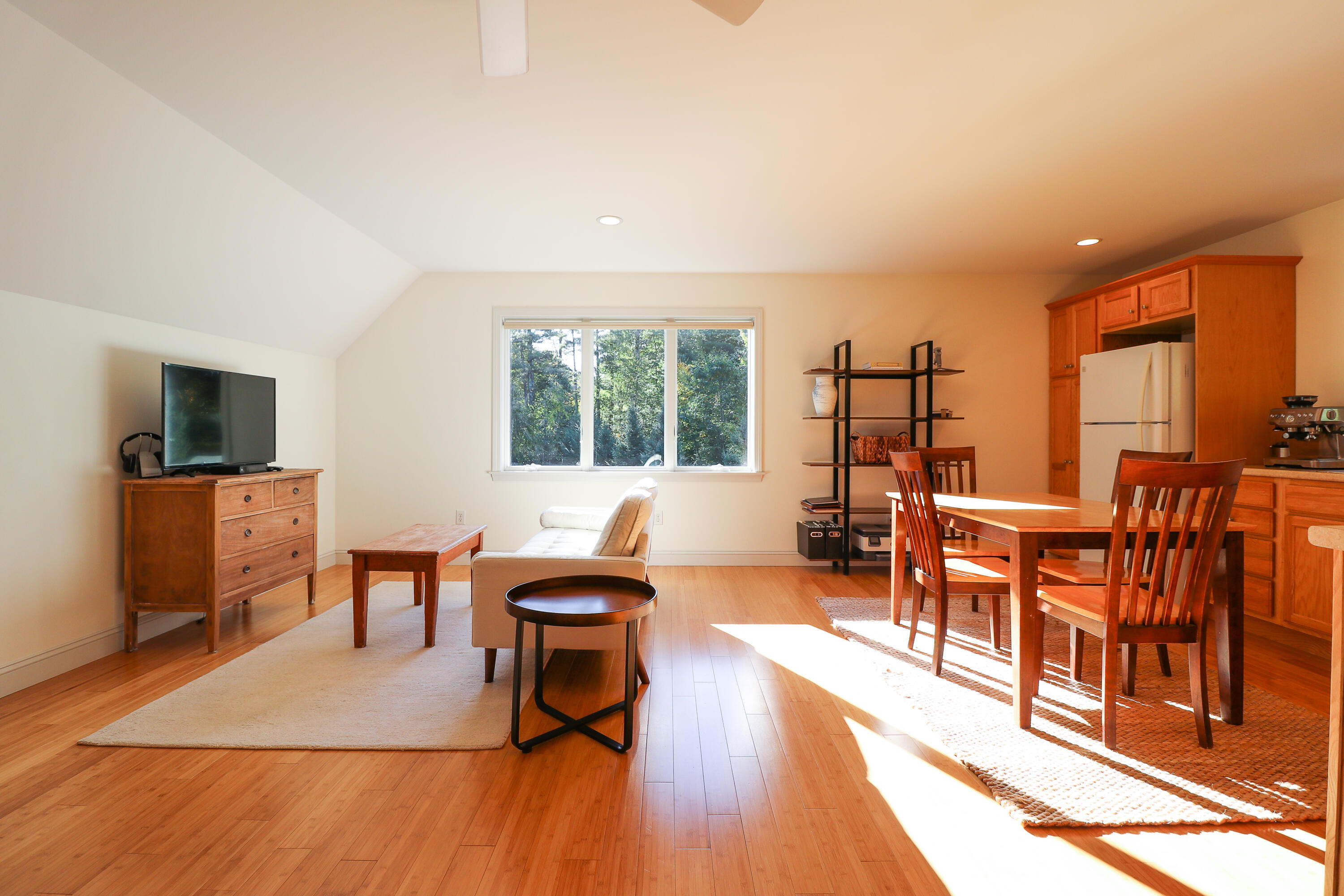 21 Adams Lane Ogunquit, ME 03907 - Photo 46 of 71 21AdamsLaneListingPhotos (69 of 78)