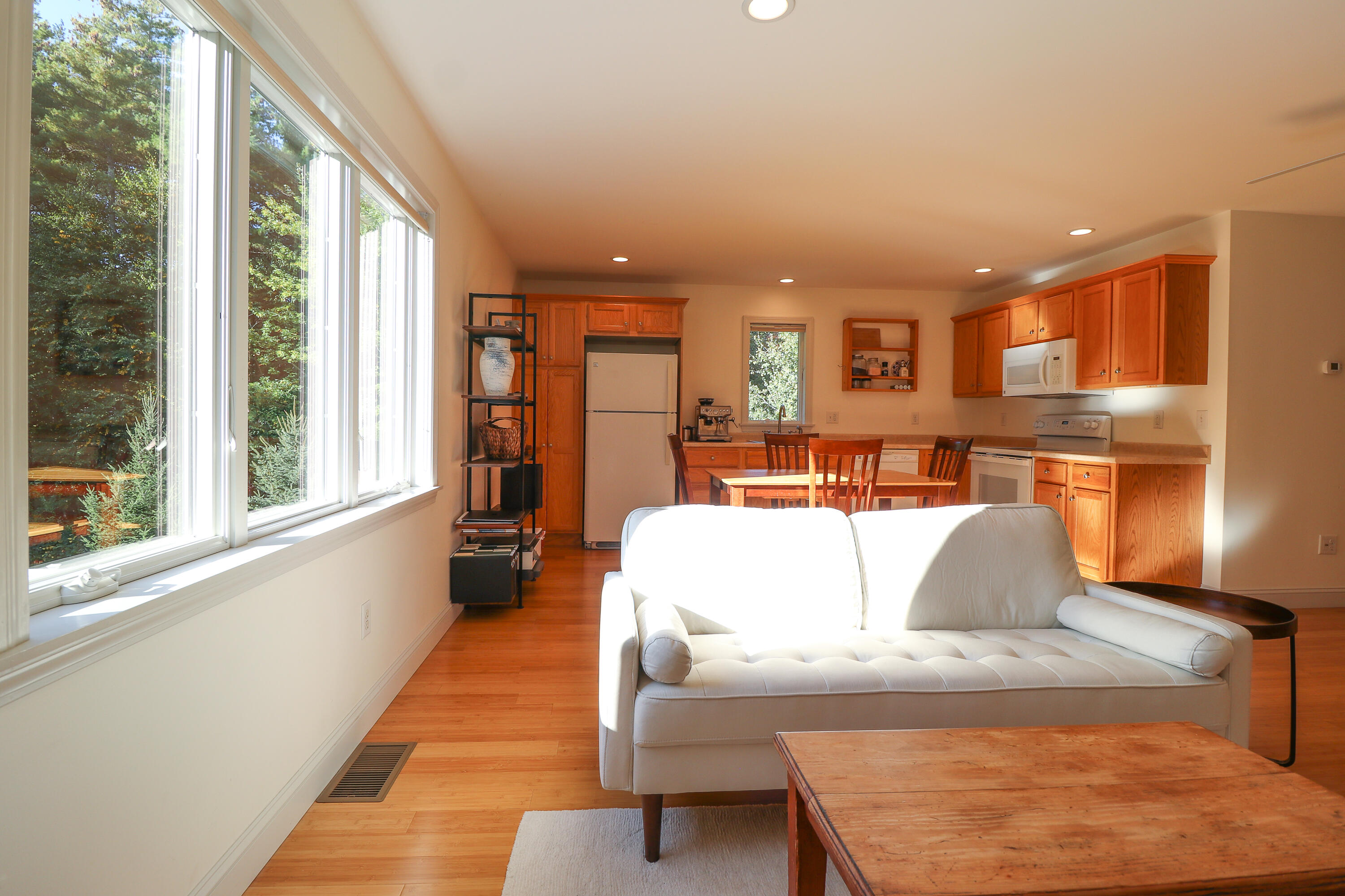 21 Adams Lane Ogunquit, ME 03907 - Photo 48 of 71 21AdamsLaneListingPhotos (70 of 78)