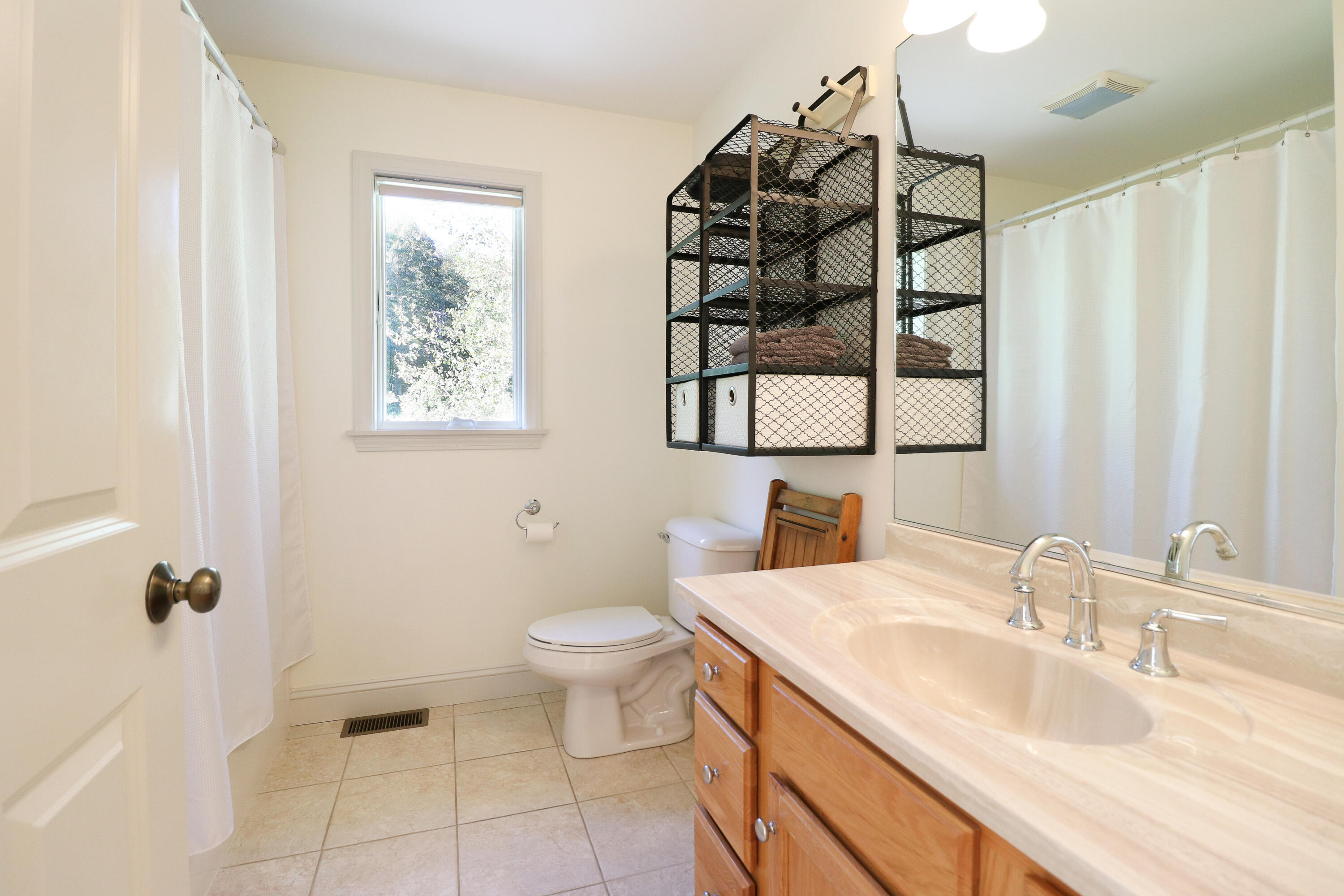 21 Adams Lane Ogunquit, ME 03907 - Photo 51 of 71 21AdamsLaneListingPhotos (64 of 78)