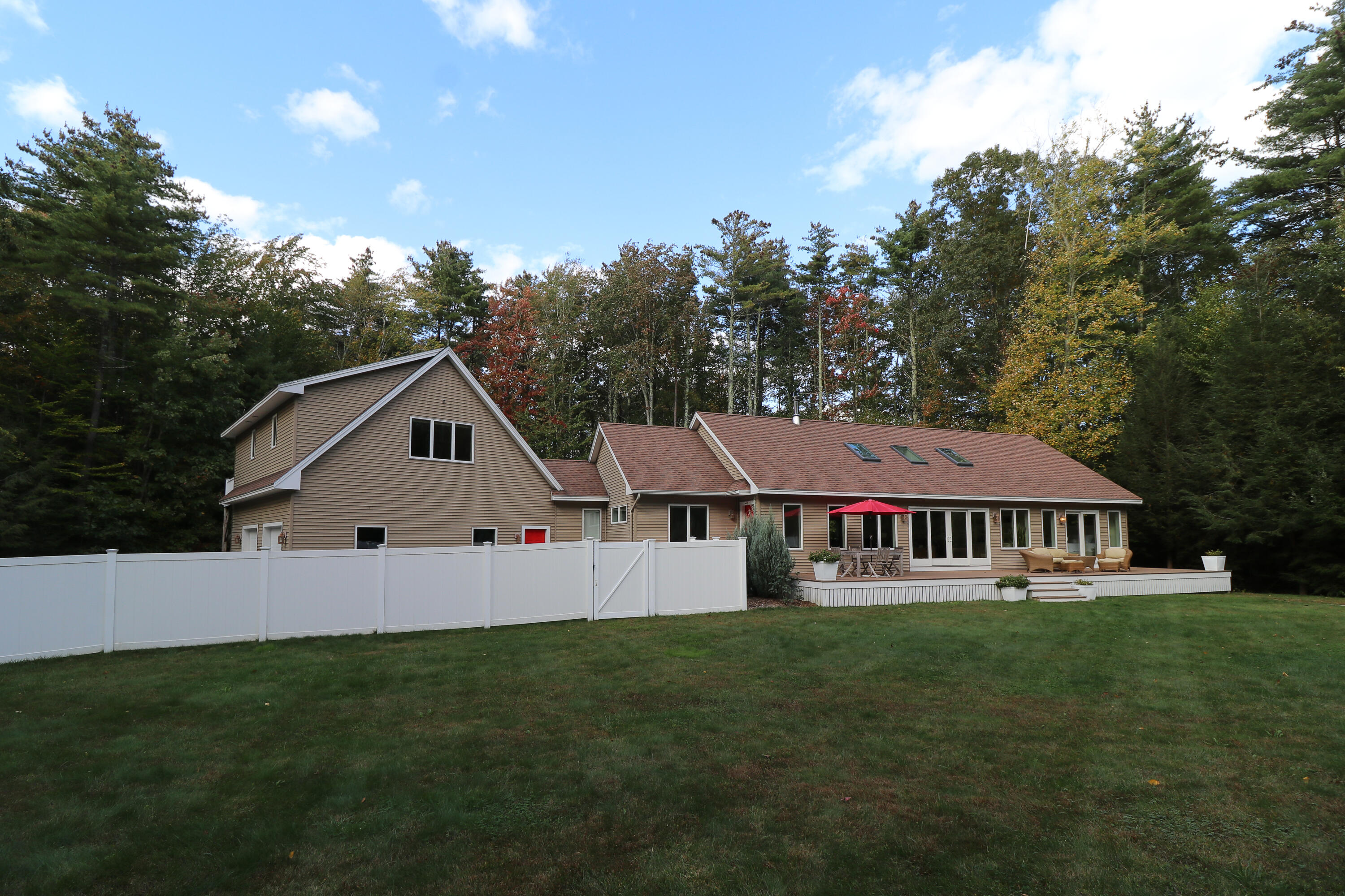 21 Adams Lane Ogunquit, ME 03907 - Photo 65 of 71 21AdamsLaneListingPhotos (12 of 78)