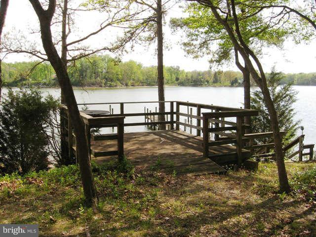 562 Plainview Road Kinsale, VA 22488 - Photo 26 of 30 Exterior (Rear)