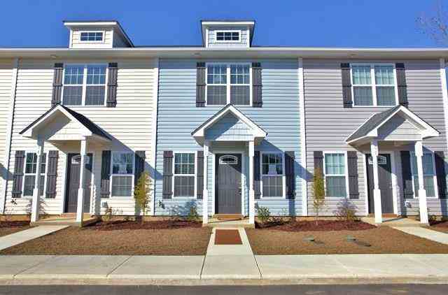 219 Toucan Way Hubert, NC 28539 - Photo 1 of 15 Primary Photo