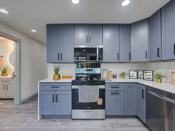 $529,900 | 1513 Cloverleaf Drive, Austin, TX 78723